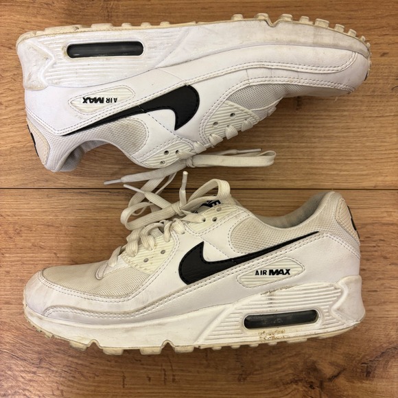 NIKE Air Max 90 Sneakers Womens Size 8 White Black DH8010 101 Athletic Comfort - Picture 9 of 13